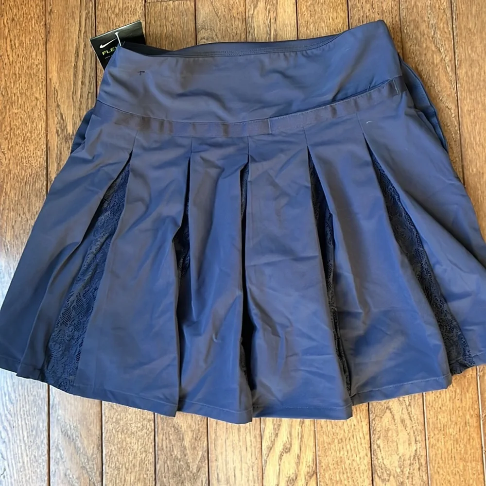 BNWT Nike Flex Skirt - Picture 2 of 5